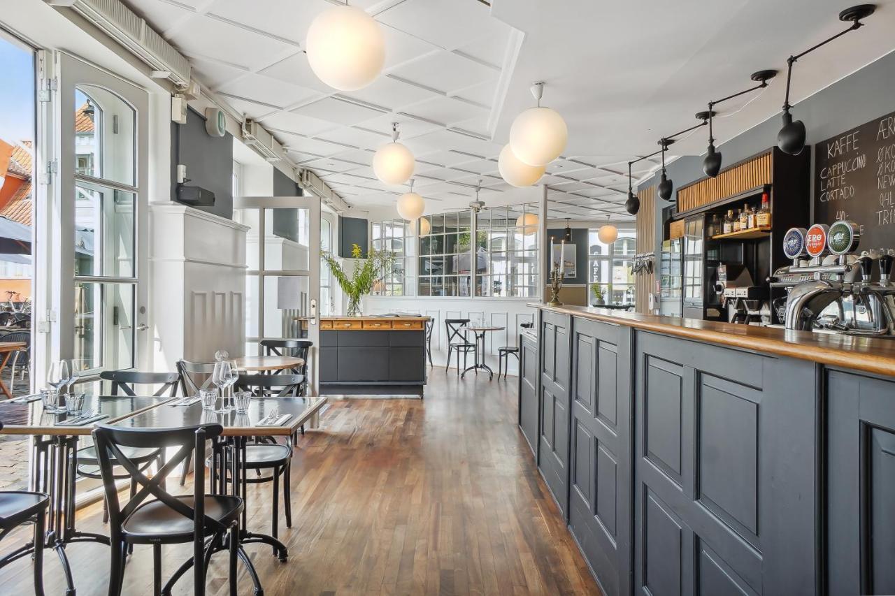 Hotel Pa Torvet Ærøskøbing 外观 照片