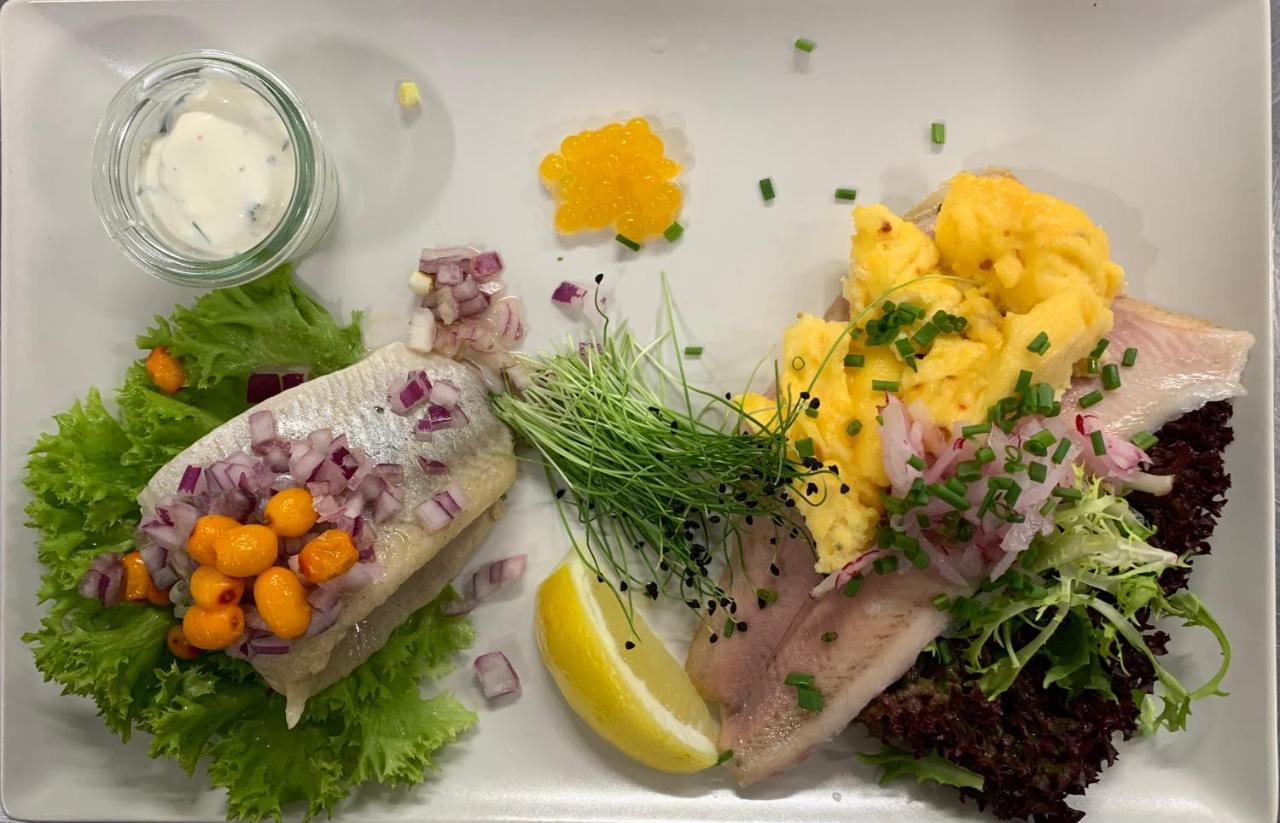 Hotel Pa Torvet Ærøskøbing 外观 照片