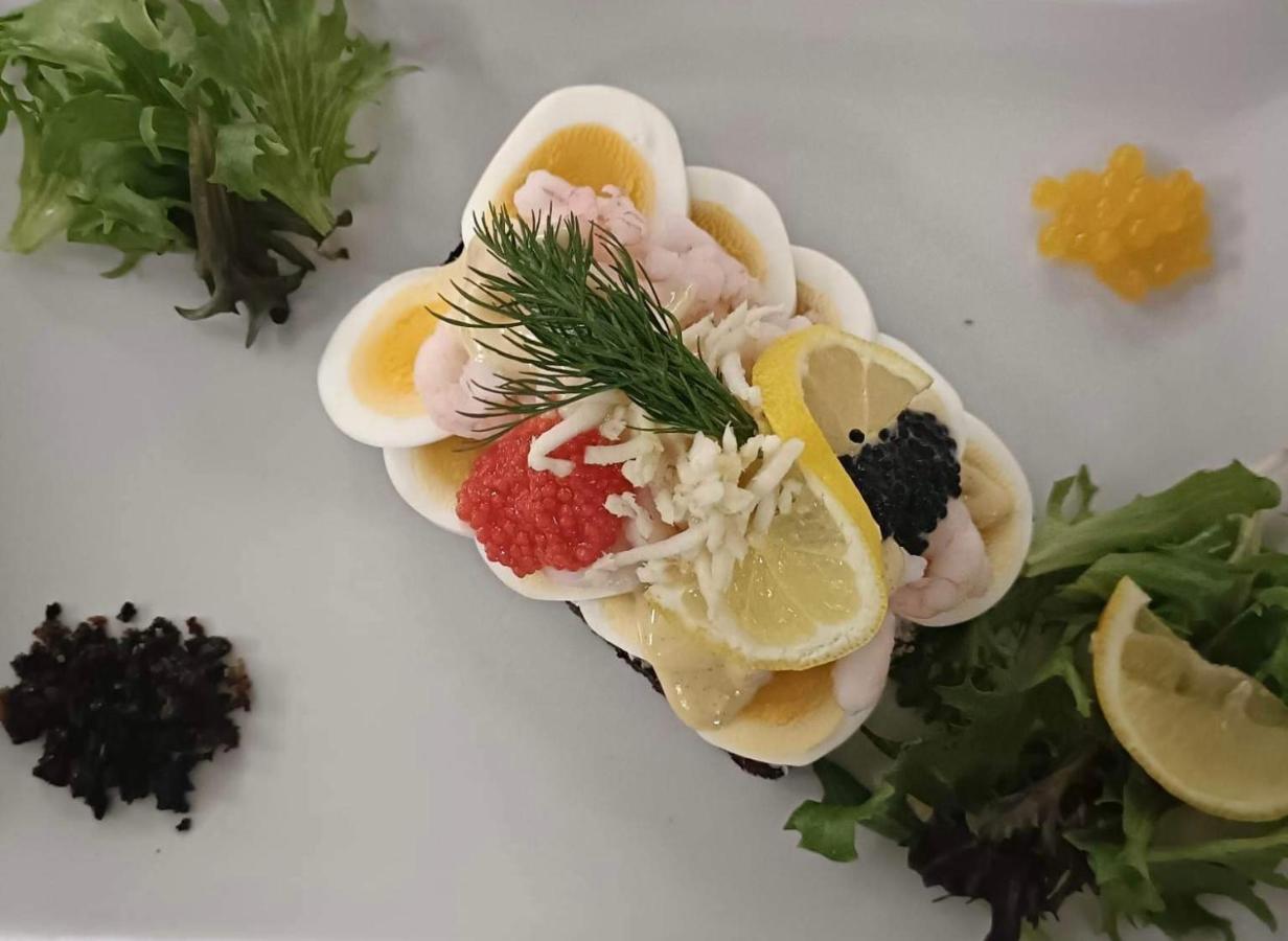 Hotel Pa Torvet Ærøskøbing 外观 照片